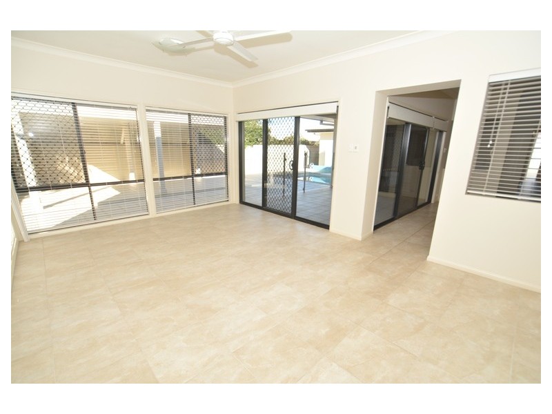 3 Trequanda Place, Bridgeman Downs QLD 4035
