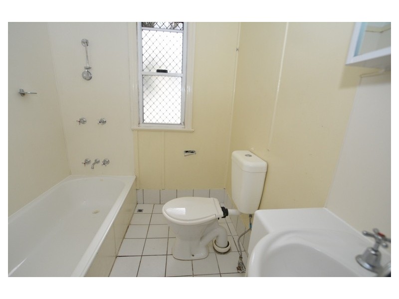 15 Garde Street, Stafford QLD 4053