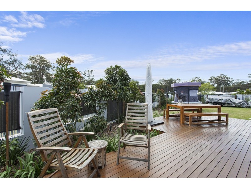 8 ANTONIO PLACE, Coomera QLD 4209