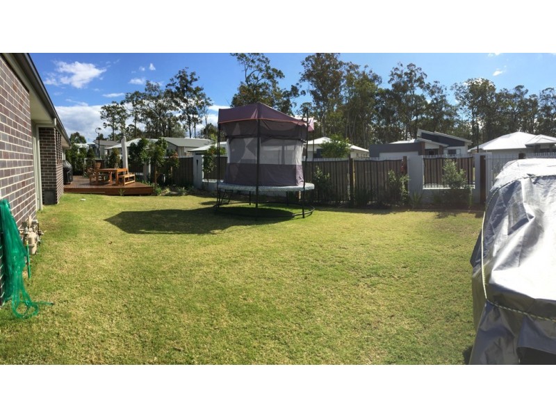 8 ANTONIO PLACE, Coomera QLD 4209