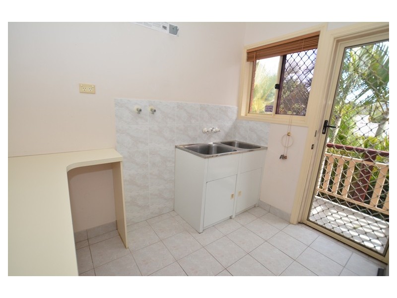 3 Sarandon Close, Mcdowall QLD 4053