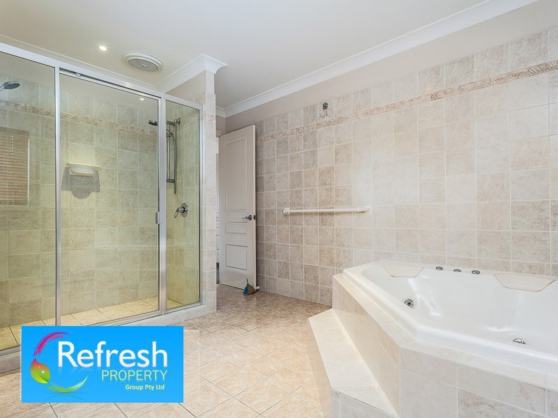 11 Harrison Court, Chermside West QLD 4032