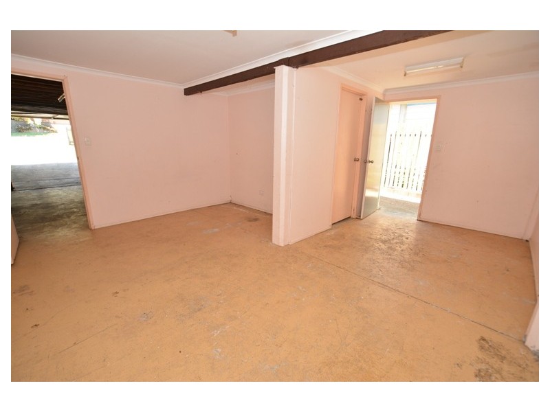 11 Blazey Street, Kallangur QLD 4503