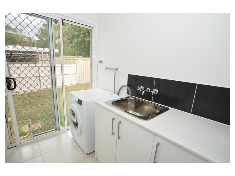 1 Goshawk Drive, Kallangur QLD 4503