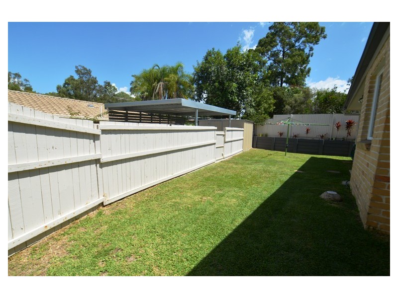 1 Goshawk Drive, Kallangur QLD 4503