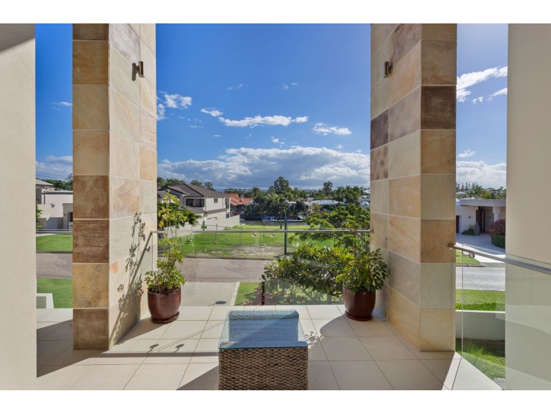 4719 THE PARKWAY, Sanctuary Cove QLD 4212