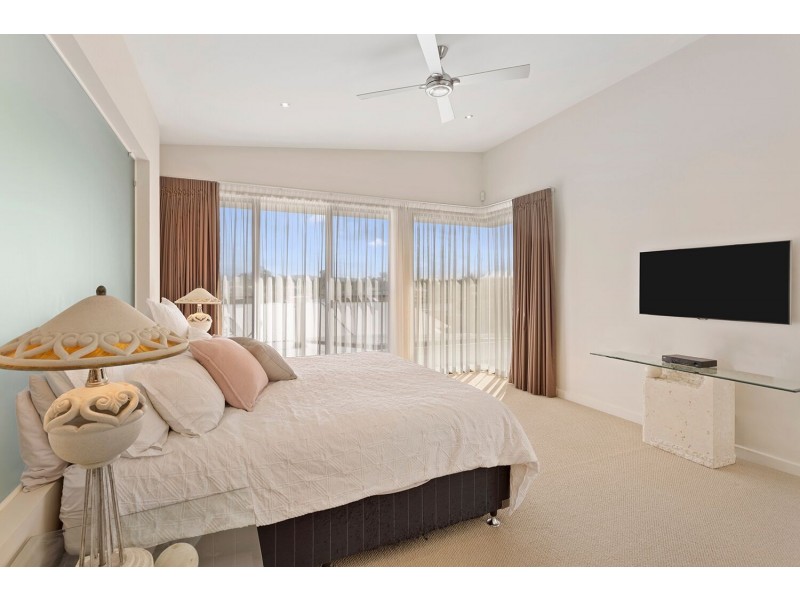 4719 THE PARKWAY, Sanctuary Cove QLD 4212