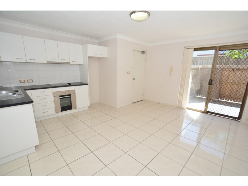 1/12 Rowell Street, Zillmere QLD 4034