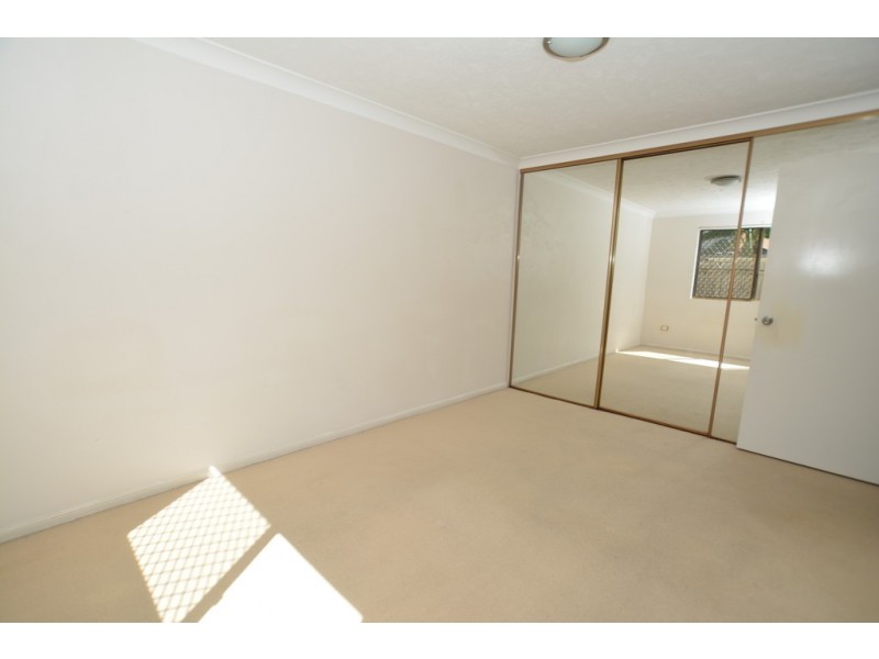 1/12 Rowell Street, Zillmere QLD 4034