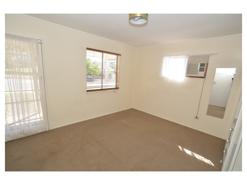 323 Maundrell Terrace, Aspley QLD 4034