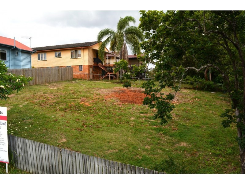 6 Chisholm Street, Stafford Heights QLD 4053