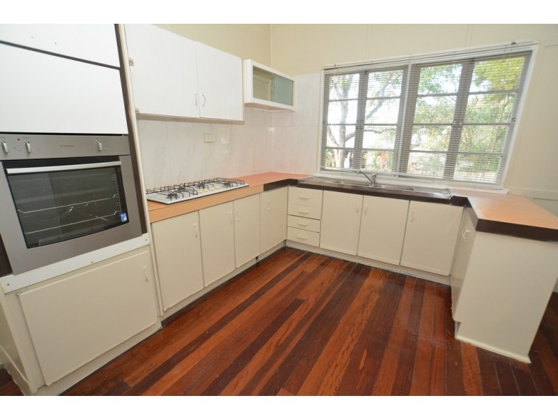 44 Pechey Street, Chermside QLD 4032