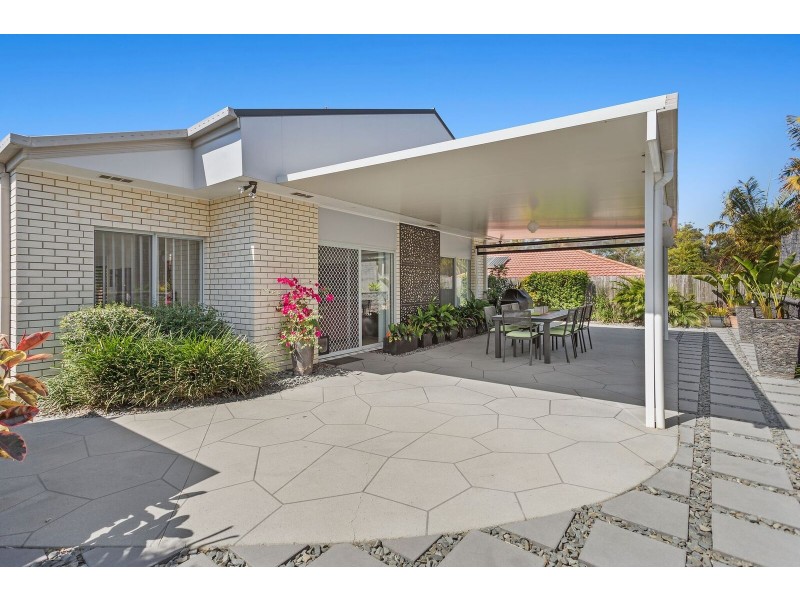 41 MORFANTAINE TERRACE, Parkwood QLD 4214