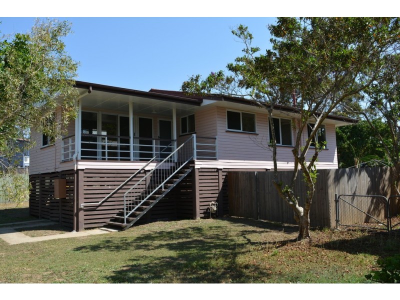 2 Maryland Street, Stafford Heights QLD 4053