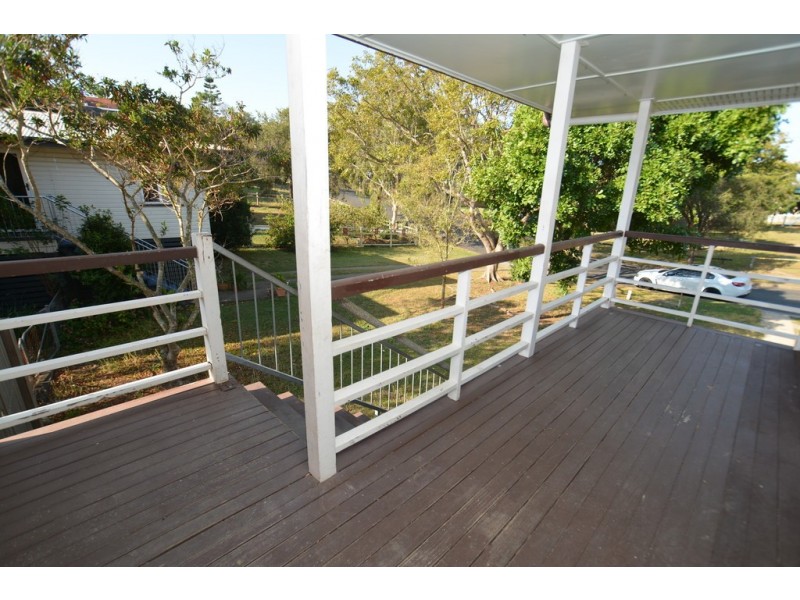 2 Maryland Street, Stafford Heights QLD 4053