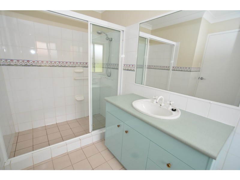 60 Kenna Street, Chermside West QLD 4032