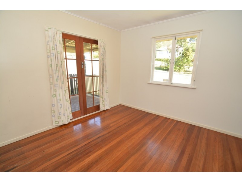 8 Webb Street, Stafford QLD 4053