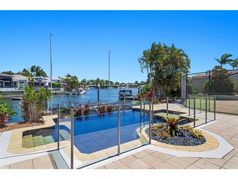 7302 BAYSIDE CLOSE, Sanctuary Cove QLD 4212