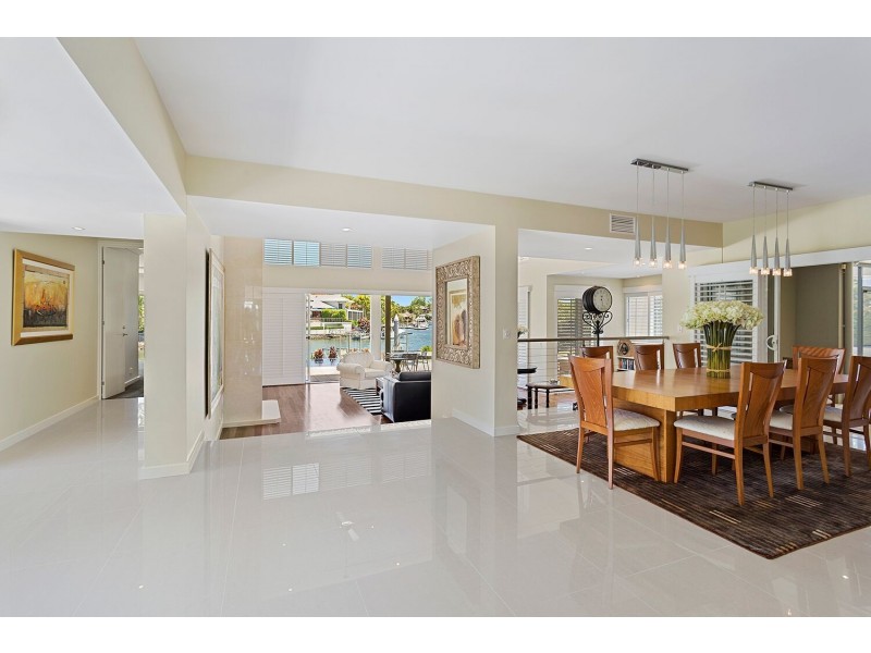 7302 BAYSIDE CLOSE, Sanctuary Cove QLD 4212