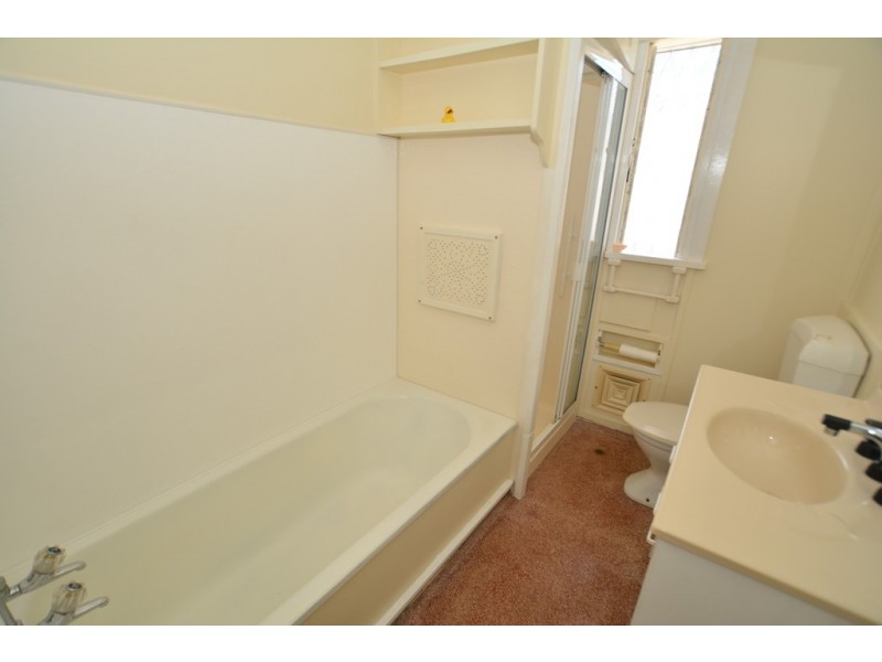 31 Larcombe Street, Zillmere QLD 4034