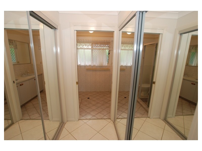 22 Allira Crescent, Carseldine QLD 4034