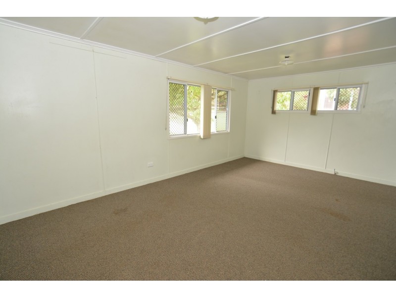 10 Detling Street, Stafford Heights QLD 4053