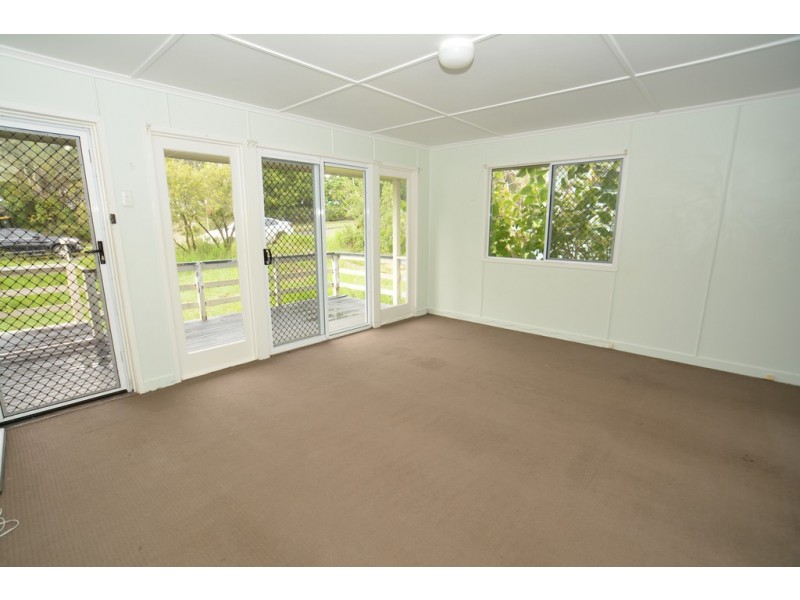 12 Detling Street, Stafford Heights QLD 4053