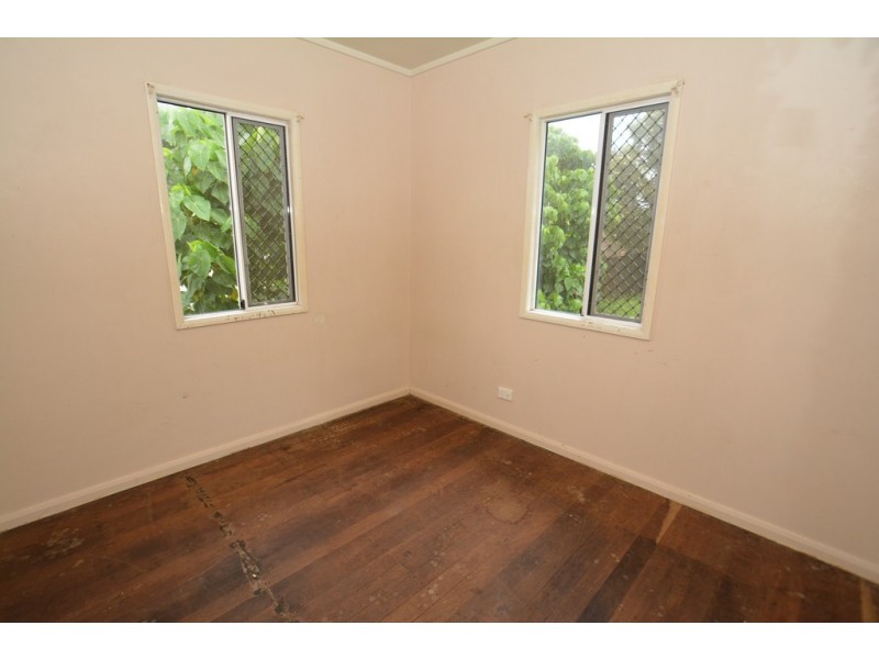 8 Kenward Street, Geebung QLD 4034