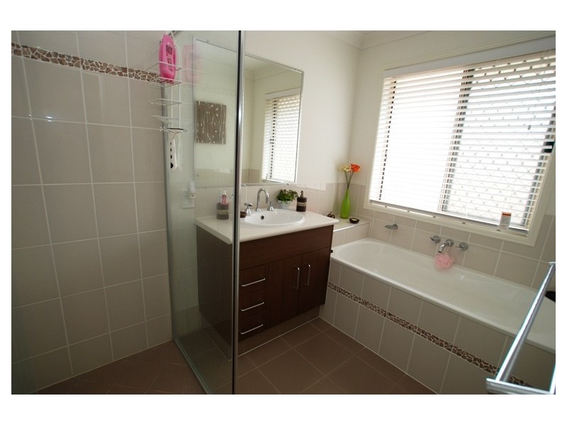 65 Cowie Road, Carseldine QLD 4034