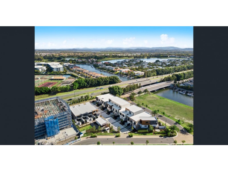 5102 Harbourview Avenue, Hope Island QLD 4212