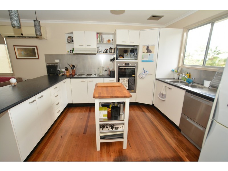 11 Leslie Street, Kallangur QLD 4503