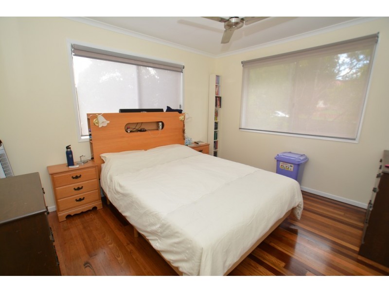 11 Leslie Street, Kallangur QLD 4503