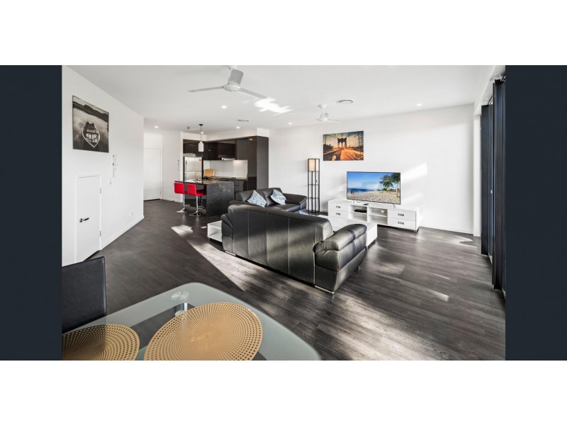 5114 Harbourview Avenue, Hope Island QLD 4212