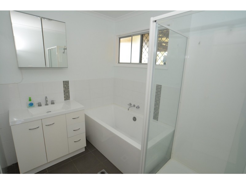 11 Leslie Street, Kallangur QLD 4503