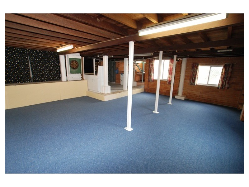 16 Strathdale Street, Aspley QLD 4034