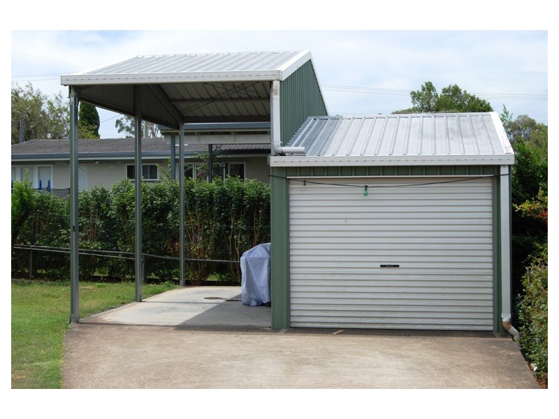 16 Strathdale Street, Aspley QLD 4034