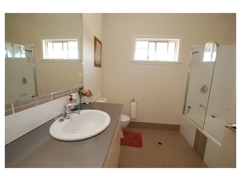 18 Chathams Post Street, Enoggera QLD 4051