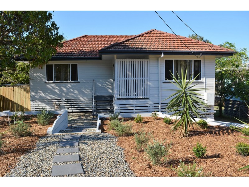 10 Detling Street, Stafford Heights QLD 4053