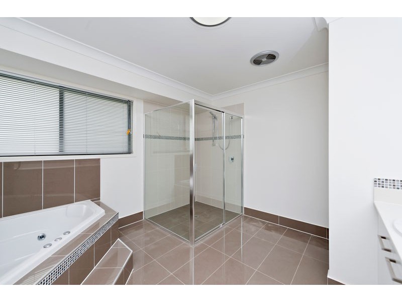 5 Shepton Street, Carseldine QLD 4034