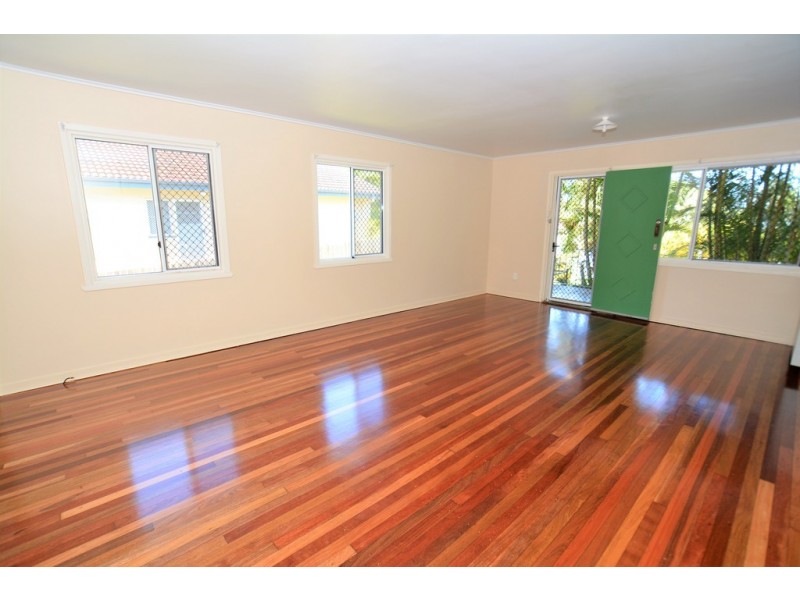 31 Chuter Street, Stafford Heights QLD 4053