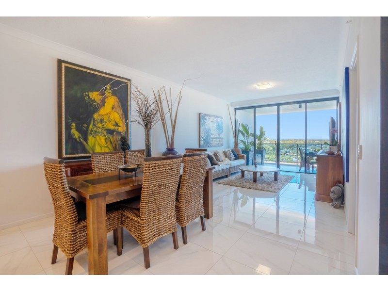 3704 / 5 HARBOURSIDE COURT, Biggera Waters QLD 4216