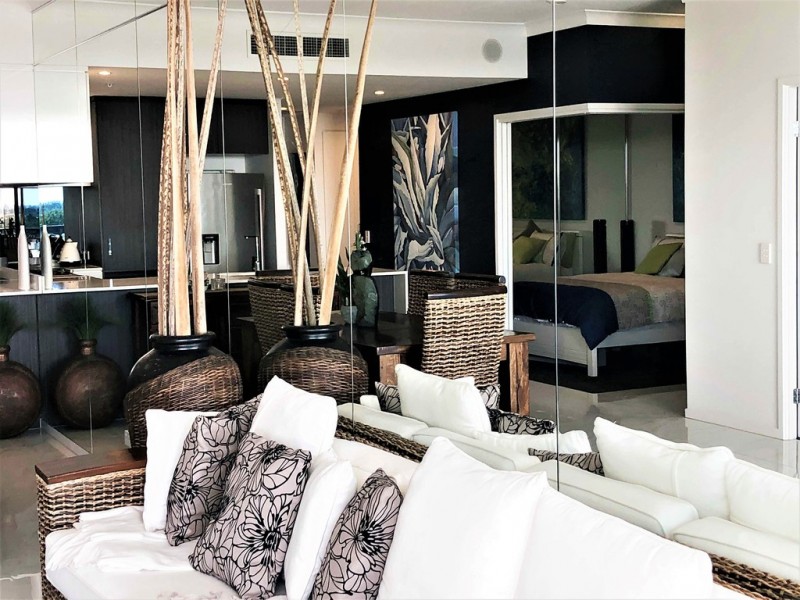 3704 / 5 HARBOURSIDE COURT, Biggera Waters QLD 4216