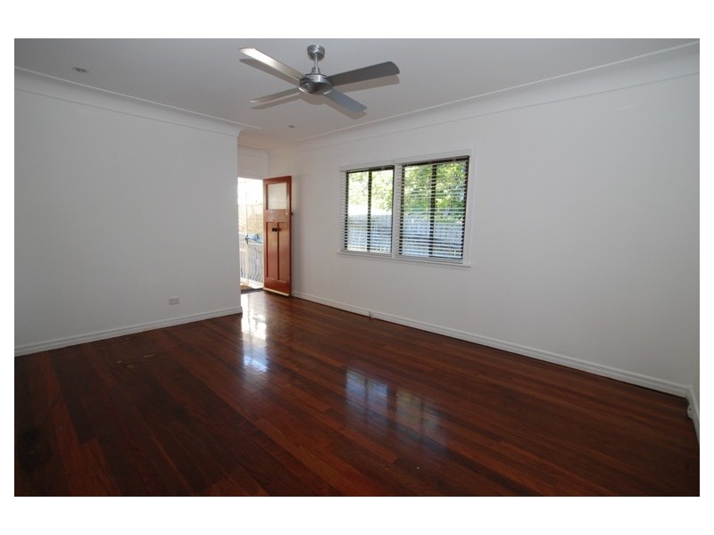 12 Thomas Street, Red Hill QLD 4059