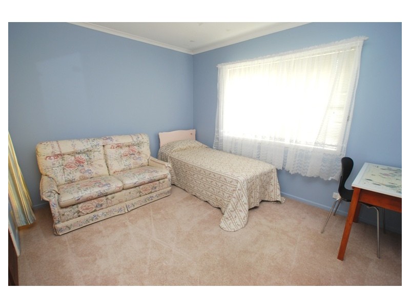 11 Belfort Street, Stafford Heights QLD 4053