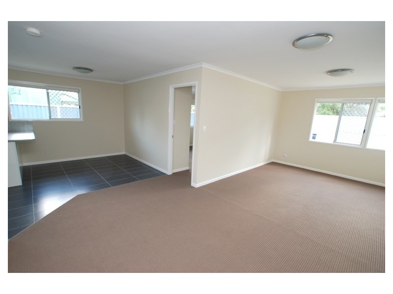 19 Simon Street, Deception Bay QLD 4508