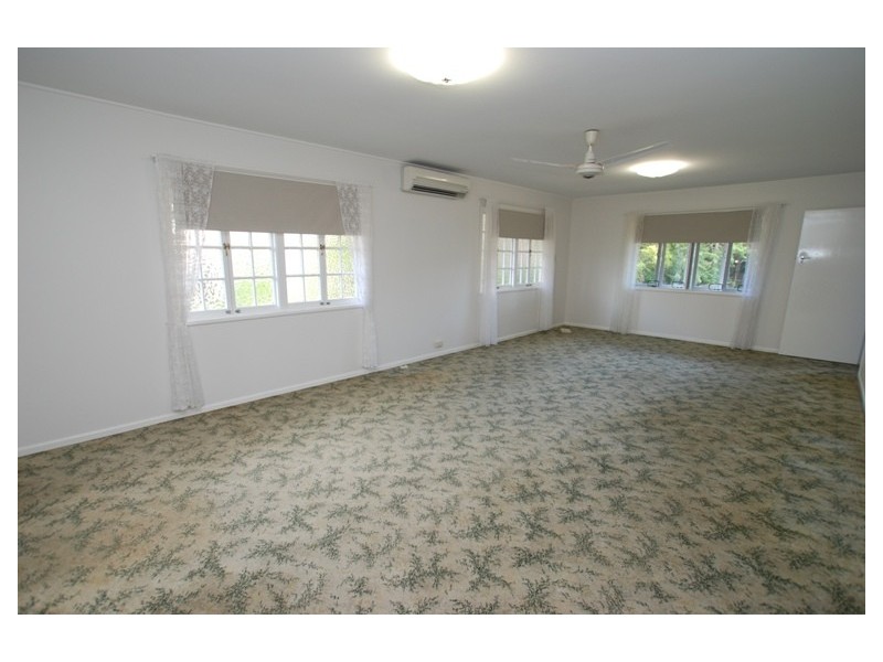 51 Latham Street, Chermside QLD 4032