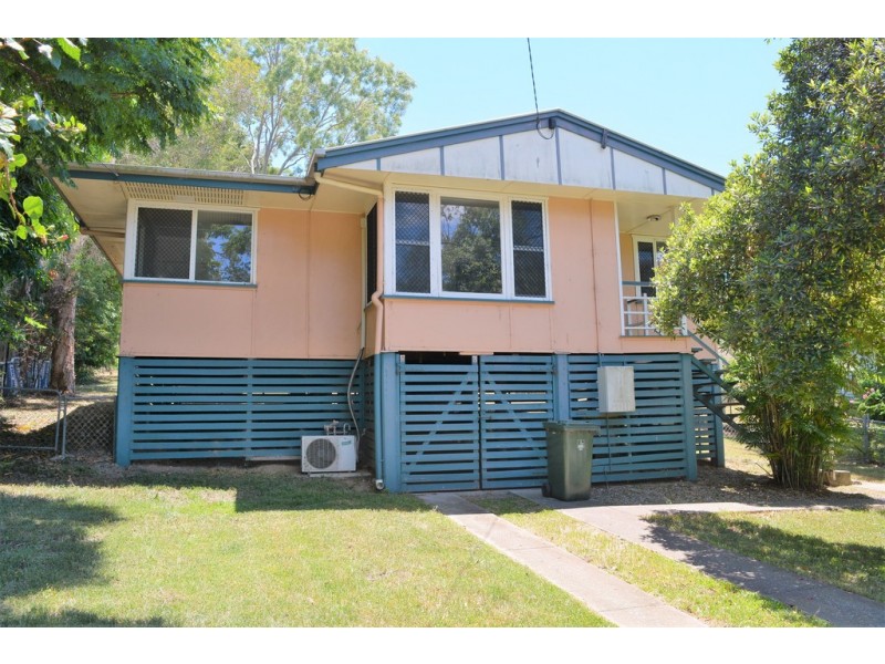 20 Deerdale Street, Stafford Heights QLD 4053