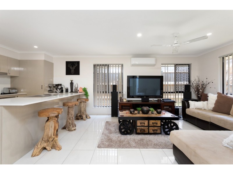 24 Celebration Crescent, Griffin QLD 4503