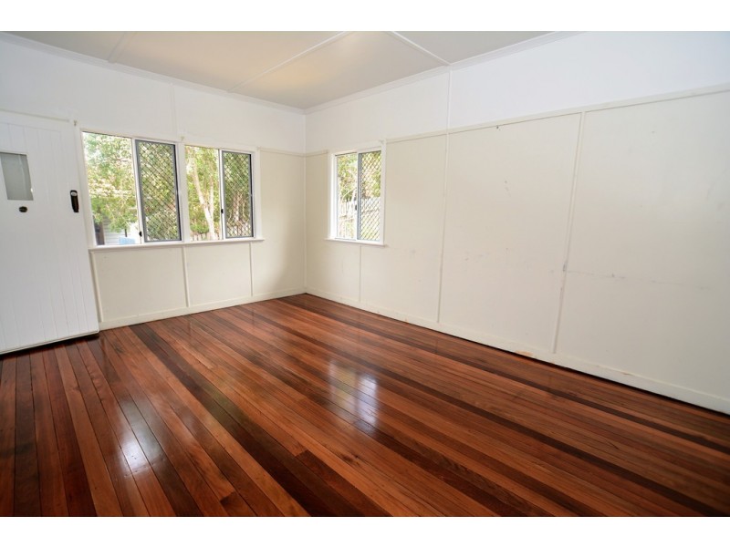 23 Armfield Street, Stafford QLD 4053