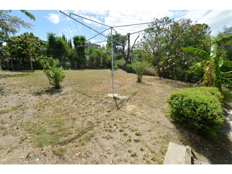 23 Armfield Street, Stafford QLD 4053